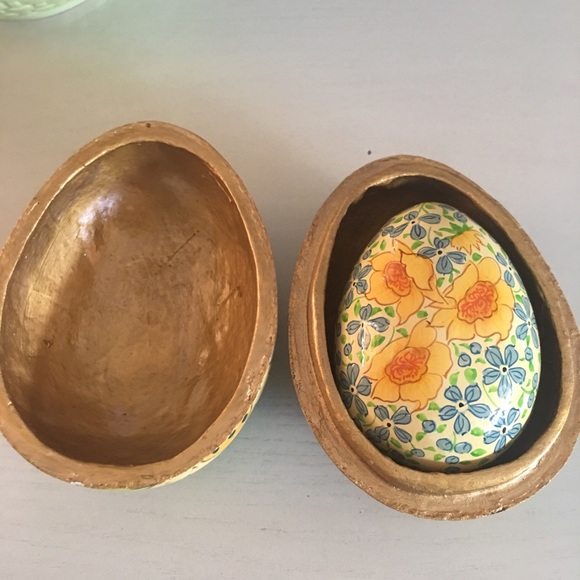 Vintage painted nesting easter eggs - Picture 5 of 8